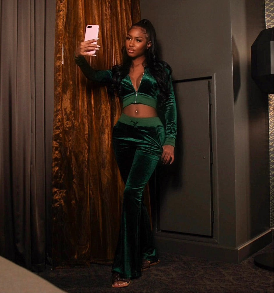 ミュージシャン EXILE VELOUR SET-UP LIMITED PRE-ORDER ]VELOUR SET-UP 2024.11.16(SAT) 12:00~11.30(SAT